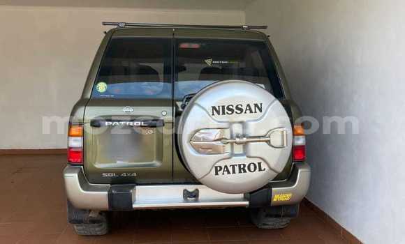 Nunua Ilio tumika Nissan Patrol Kijani Gari ndani ya Maputo nchini Maputo Nunua Ilio tumika Nissan Patrol Kijani Gari ndani ya Maputo nchini Maputo
