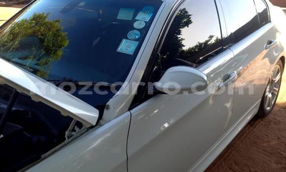Buy Used BMW 2-Series White Car in Maputo in Maputo Buy Used BMW 2-Series White Car in Maputo in Maputo