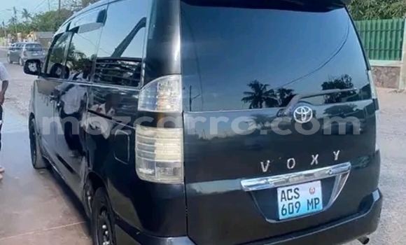 Comprar Usado Toyota Voxy Preto Carro em Maputo em Maputo Comprar Usado Toyota Voxy Preto Carro em Maputo em Maputo