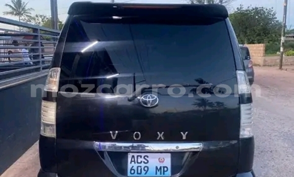 Comprar Usado Toyota Voxy Preto Carro em Maputo em Maputo Comprar Usado Toyota Voxy Preto Carro em Maputo em Maputo