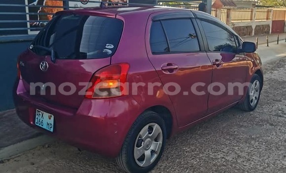 Comprar Usado Toyota Vitz Vermelho Carro em Bela Vista em Maputo Comprar Usado Toyota Vitz Vermelho Carro em Bela Vista em Maputo