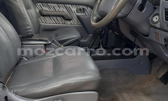 Comprar Usado Toyota Prado Branco Carro em Búzi em Sofala Comprar Usado Toyota Prado Branco Carro em Búzi em Sofala