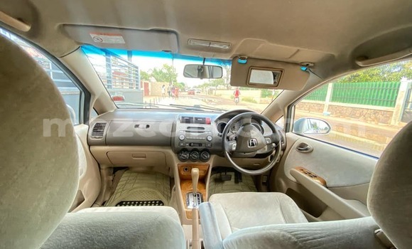 Comprar Usado Honda Fit De outros Carro em Bela Vista em Maputo Comprar Usado Honda Fit De outros Carro em Bela Vista em Maputo