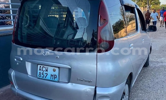 Comprar Usado Toyota FunCargo De outros Carro em Bela Vista em Maputo Comprar Usado Toyota FunCargo De outros Carro em Bela Vista em Maputo