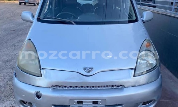 Comprar Usado Toyota FunCargo De outros Carro em Bela Vista em Maputo Comprar Usado Toyota FunCargo De outros Carro em Bela Vista em Maputo