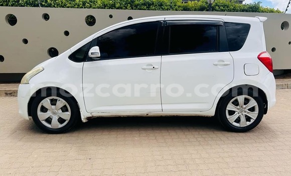 Comprar Usado Toyota Ractis Branco Carro em Boane em Maputo Comprar Usado Toyota Ractis Branco Carro em Boane em Maputo