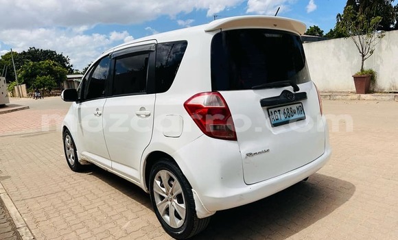 Comprar Usado Toyota Ractis Branco Carro em Boane em Maputo Comprar Usado Toyota Ractis Branco Carro em Boane em Maputo