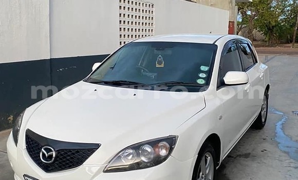 Comprar Usado Mazda Axela Branco Carro em Búzi em Sofala Comprar Usado Mazda Axela Branco Carro em Búzi em Sofala