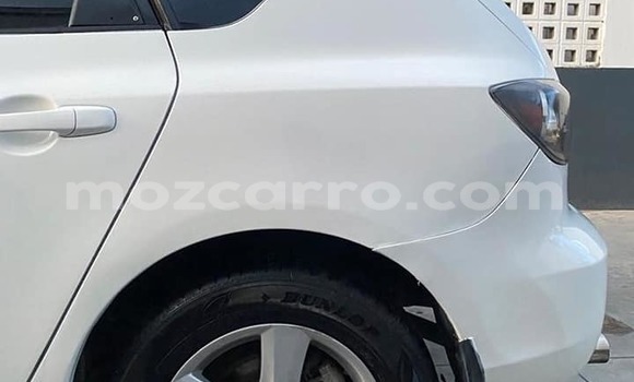 Comprar Usado Mazda Axela Branco Carro em Beira em Sofala Comprar Usado Mazda Axela Branco Carro em Beira em Sofala