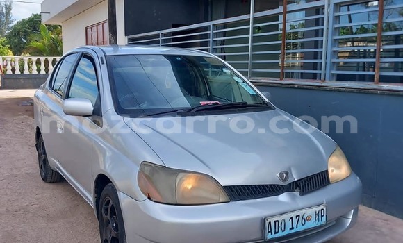 Comprar Usado Toyota Platz De outros Carro em Beira em Sofala Comprar Usado Toyota Platz De outros Carro em Beira em Sofala