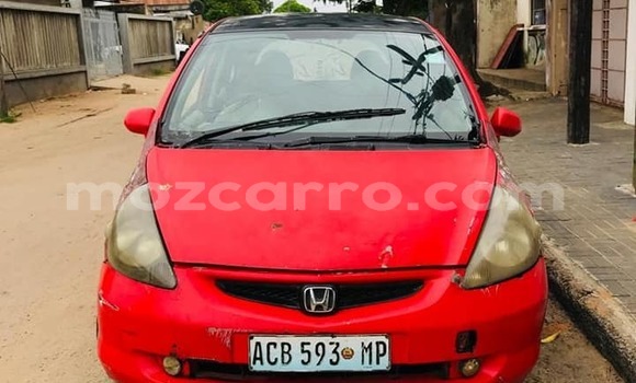 Comprar Usado Honda Fit Vermelho Carro em Balama em Cabo Delgado Comprar Usado Honda Fit Vermelho Carro em Balama em Cabo Delgado