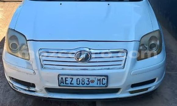 Comprar Usado Toyota Avensis Branco Carro em Bela Vista em Maputo Comprar Usado Toyota Avensis Branco Carro em Bela Vista em Maputo