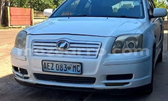 Comprar Usado Toyota Avensis Branco Carro em Bela Vista em Maputo Comprar Usado Toyota Avensis Branco Carro em Bela Vista em Maputo