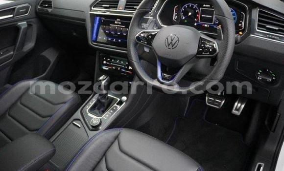 Comprar Usado Volkswagen Tiguan Branco Carro em Maputo em Maputo Comprar Usado Volkswagen Tiguan Branco Carro em Maputo em Maputo