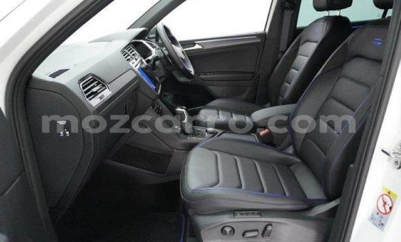 Comprar Usado Volkswagen Tiguan Branco Carro em Maputo em Maputo Comprar Usado Volkswagen Tiguan Branco Carro em Maputo em Maputo