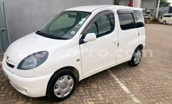 Tenga Tsaru Toyota FunCargo Chena Mota in Maputo in Maputo Tenga Tsaru Toyota FunCargo Chena Mota in Maputo in Maputo