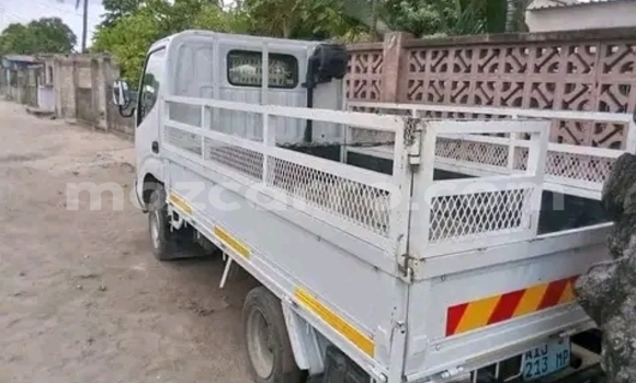 Buy Used Toyota Dyna White Car in Maputo in Maputo Buy Used Toyota Dyna White Car in Maputo in Maputo