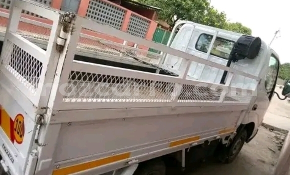 Buy Used Toyota Dyna White Car in Maputo in Maputo Buy Used Toyota Dyna White Car in Maputo in Maputo