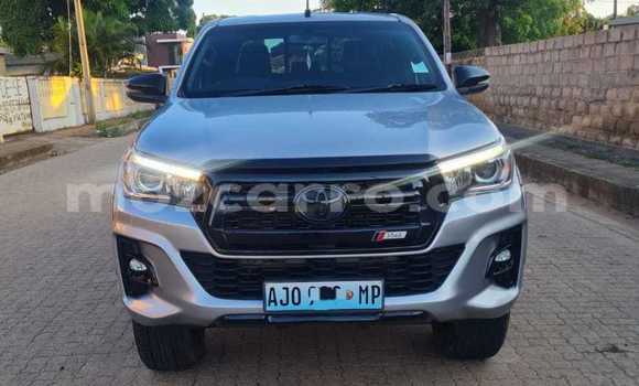 Nunua Ilio tumika Toyota Hiluxe Revo Nyingine Gari ndani ya Maputo nchini Maputo
