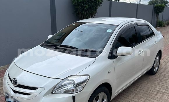 Comprar Usado Toyota Belta Branco Carro em Maputo em Maputo Comprar Usado Toyota Belta Branco Carro em Maputo em Maputo