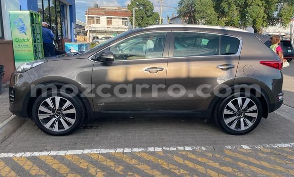 Nunua Ilio tumika Kia Sportage Nyingine Gari ndani ya Maputo nchini Maputo Nunua Ilio tumika Kia Sportage Nyingine Gari ndani ya Maputo nchini Maputo