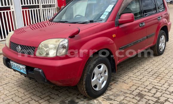 Tenga Tsaru Nissan X-Trail Tsvuku Mota in Maputo in Maputo Tenga Tsaru Nissan X-Trail Tsvuku Mota in Maputo in Maputo