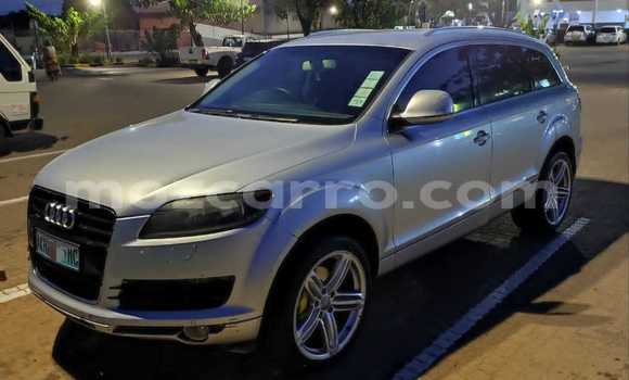 Nunua Ilio tumika Audi Q7 Nyingine Gari ndani ya Maputo nchini Maputo Nunua Ilio tumika Audi Q7 Nyingine Gari ndani ya Maputo nchini Maputo