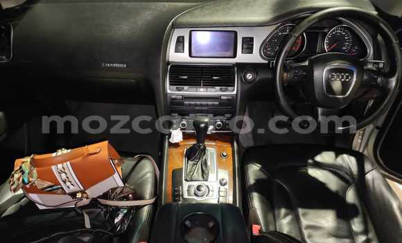 Nunua Ilio tumika Audi Q7 Nyingine Gari ndani ya Maputo nchini Maputo Nunua Ilio tumika Audi Q7 Nyingine Gari ndani ya Maputo nchini Maputo