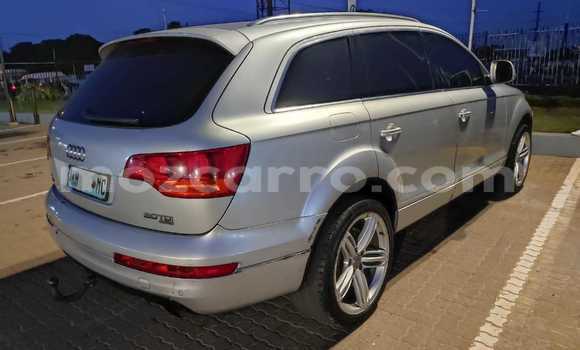 Nunua Ilio tumika Audi Q7 Nyingine Gari ndani ya Maputo nchini Maputo Nunua Ilio tumika Audi Q7 Nyingine Gari ndani ya Maputo nchini Maputo