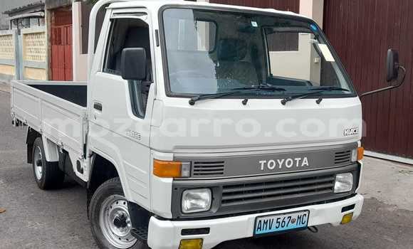 Comprar Novo Toyota Hiace Branco Carro em Maputo em Maputo Comprar Novo Toyota Hiace Branco Carro em Maputo em Maputo