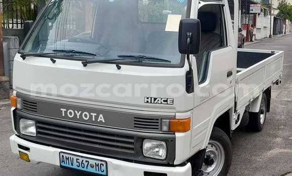 Comprar Novo Toyota Hiace Branco Carro em Maputo em Maputo Comprar Novo Toyota Hiace Branco Carro em Maputo em Maputo