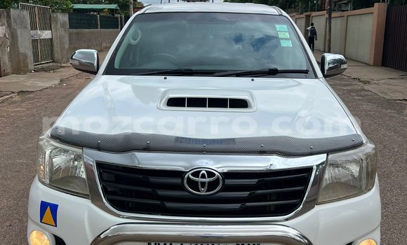 Buy New Toyota Hilux White Car in Maputo in Maputo Buy New Toyota Hilux White Car in Maputo in Maputo