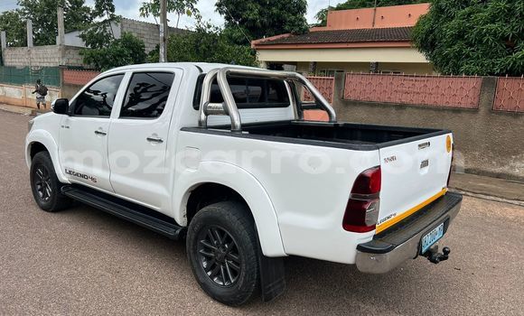 Buy New Toyota Hilux White Car in Maputo in Maputo Buy New Toyota Hilux White Car in Maputo in Maputo