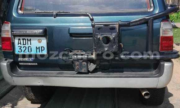 Nunua Ilio tumika Toyota Hilux Bluu Gari ndani ya Maputo nchini Maputo