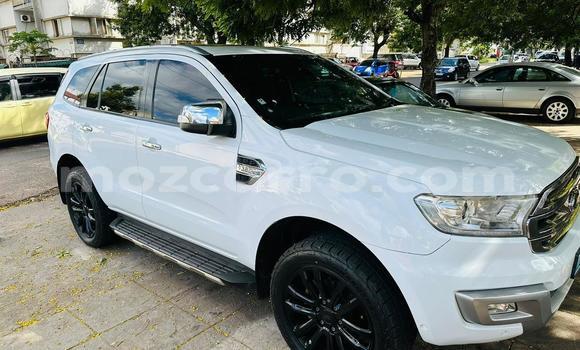 Comprar Novo Ford Everest Branco Carro em Maputo em Maputo Comprar Novo Ford Everest Branco Carro em Maputo em Maputo