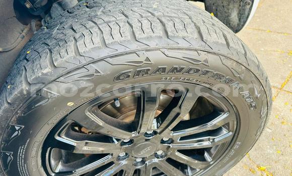 Comprar Novo Ford Everest Branco Carro em Maputo em Maputo Comprar Novo Ford Everest Branco Carro em Maputo em Maputo