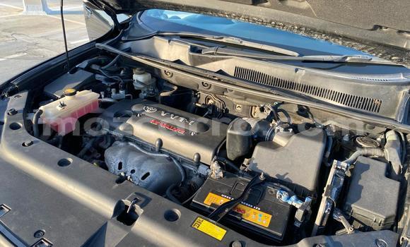 Nunua Ilio tumika Toyota Vanguard Nyeusi Gari ndani ya Maputo nchini Maputo Nunua Ilio tumika Toyota Vanguard Nyeusi Gari ndani ya Maputo nchini Maputo