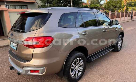 Tenga Tsaru Ford Everest Zvimwe Mota in Maputo in Maputo Tenga Tsaru Ford Everest Zvimwe Mota in Maputo in Maputo