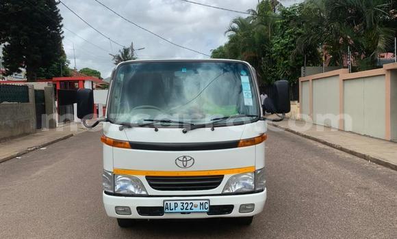 Tenga Tsaru Toyota Dyna Chena Mota in Maputo in Maputo Tenga Tsaru Toyota Dyna Chena Mota in Maputo in Maputo