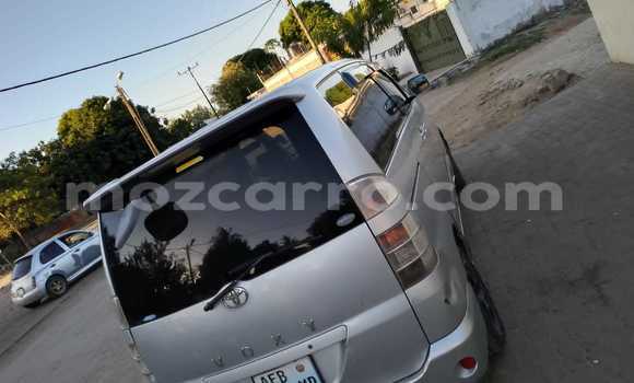 Tenga Tsaru Toyota Voxy Zvimwe Mota in Maputo in Maputo Tenga Tsaru Toyota Voxy Zvimwe Mota in Maputo in Maputo