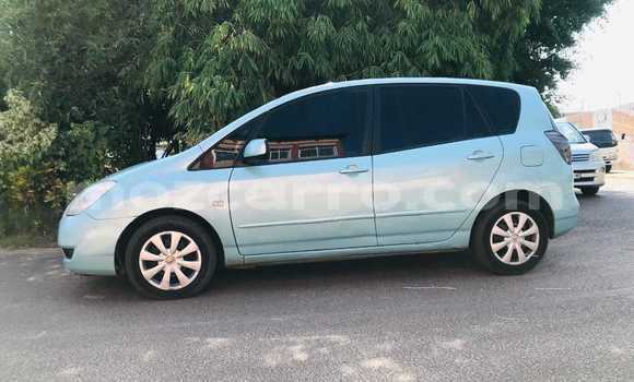 Nunua Ilio tumika Toyota Corolla Spacio Bluu Gari ndani ya Maputo nchini Maputo Nunua Ilio tumika Toyota Corolla Spacio Bluu Gari ndani ya Maputo nchini Maputo