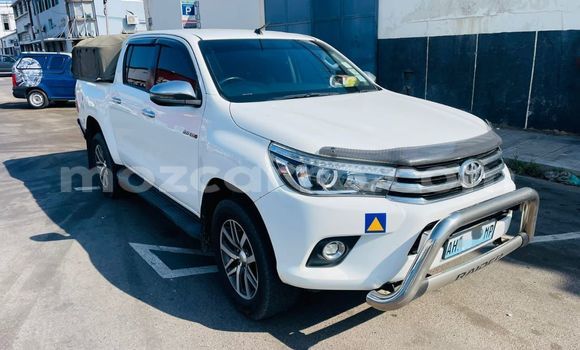 Tenga Itsva Toyota Hiluxe Revo Chena Mota in Maputo in Maputo Tenga Itsva Toyota Hiluxe Revo Chena Mota in Maputo in Maputo