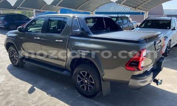 Nunua Ilio tumika Toyota Hilux Nyingine Gari ndani ya Maputo nchini Maputo Nunua Ilio tumika Toyota Hilux Nyingine Gari ndani ya Maputo nchini Maputo