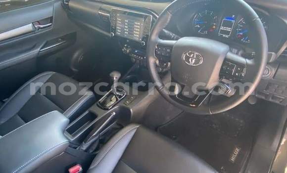 Nunua Ilio tumika Toyota Hilux Nyingine Gari ndani ya Maputo nchini Maputo Nunua Ilio tumika Toyota Hilux Nyingine Gari ndani ya Maputo nchini Maputo