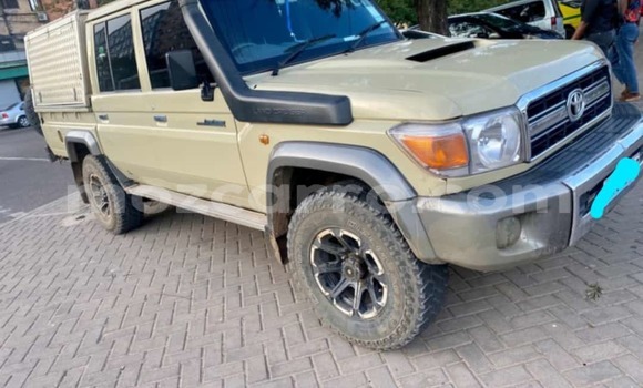 Tenga Tsaru Toyota Land Cruiser Zvimwe Mota in Maputo in Maputo Tenga Tsaru Toyota Land Cruiser Zvimwe Mota in Maputo in Maputo
