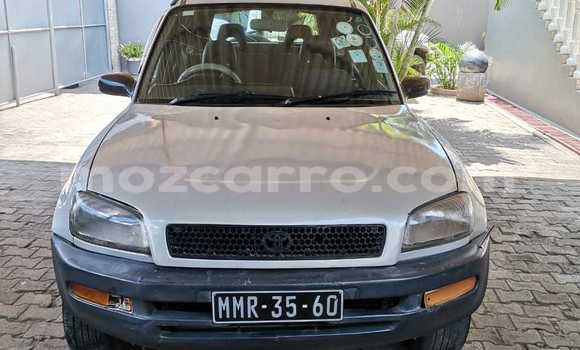 Tenga Tsaru Toyota RAV4 Chena Mota in Maputo in Maputo Tenga Tsaru Toyota RAV4 Chena Mota in Maputo in Maputo