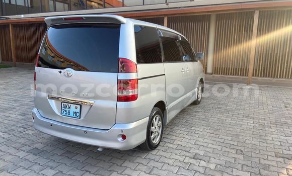 Comprar Usado Toyota Noah De outros Carro em Maputo em Maputo Comprar Usado Toyota Noah De outros Carro em Maputo em Maputo