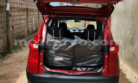 Nunua Mpya Renault Trafic Nyekundu Gari ndani ya Maputo nchini Maputo Nunua Mpya Renault Trafic Nyekundu Gari ndani ya Maputo nchini Maputo