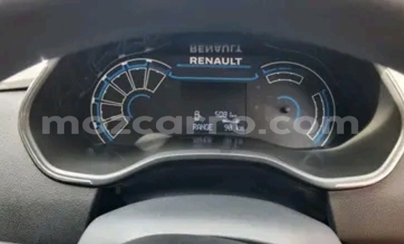 Nunua Mpya Renault Trafic Nyekundu Gari ndani ya Maputo nchini Maputo Nunua Mpya Renault Trafic Nyekundu Gari ndani ya Maputo nchini Maputo