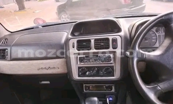 Comprar Usado Mitsubishi Pajero iO Vermelho Carro em Maputo em Maputo Comprar Usado Mitsubishi Pajero iO Vermelho Carro em Maputo em Maputo